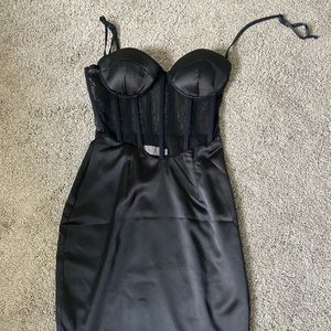 Meshki body con cage dress